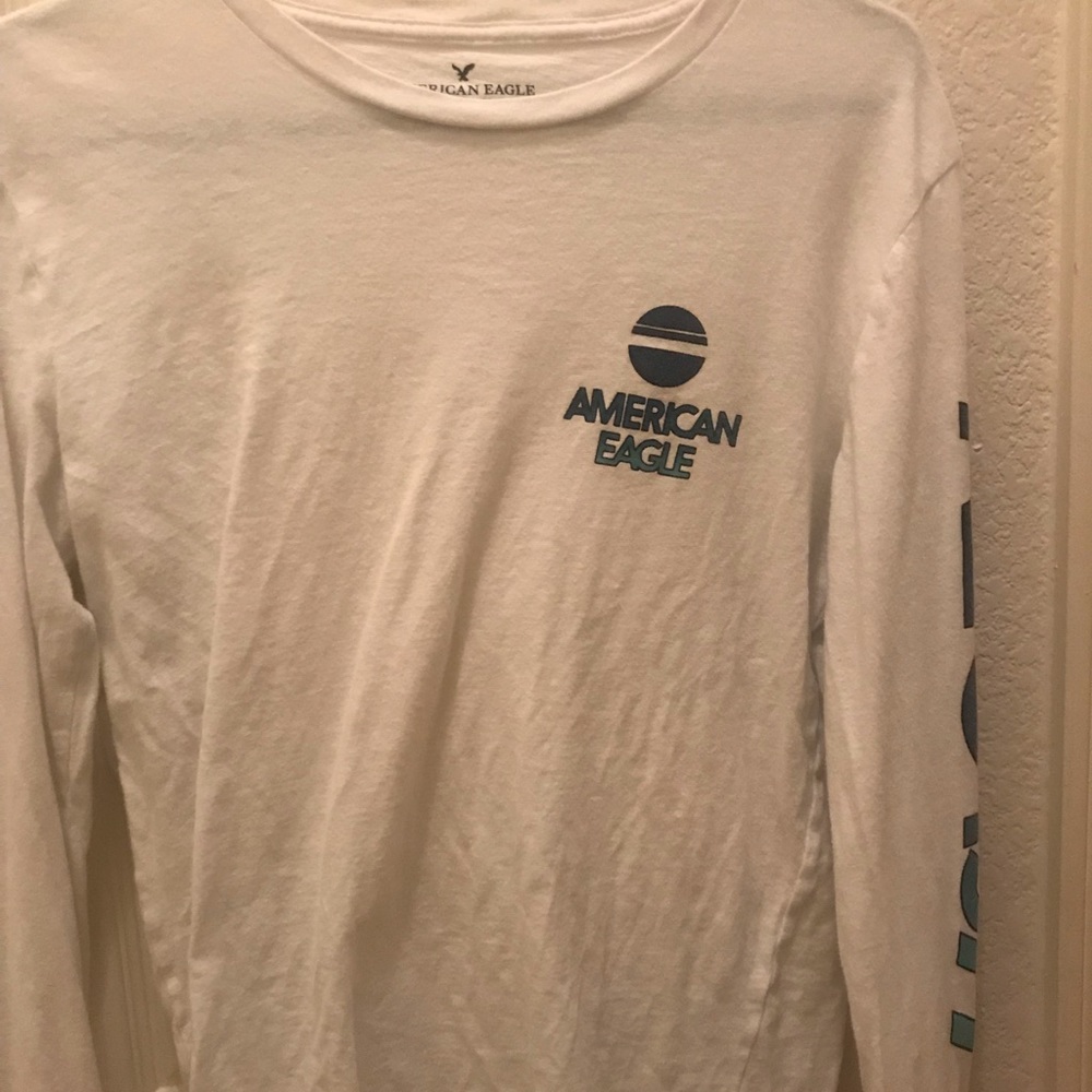 American Eagle White long sleeve shirt. XS.  NWOT